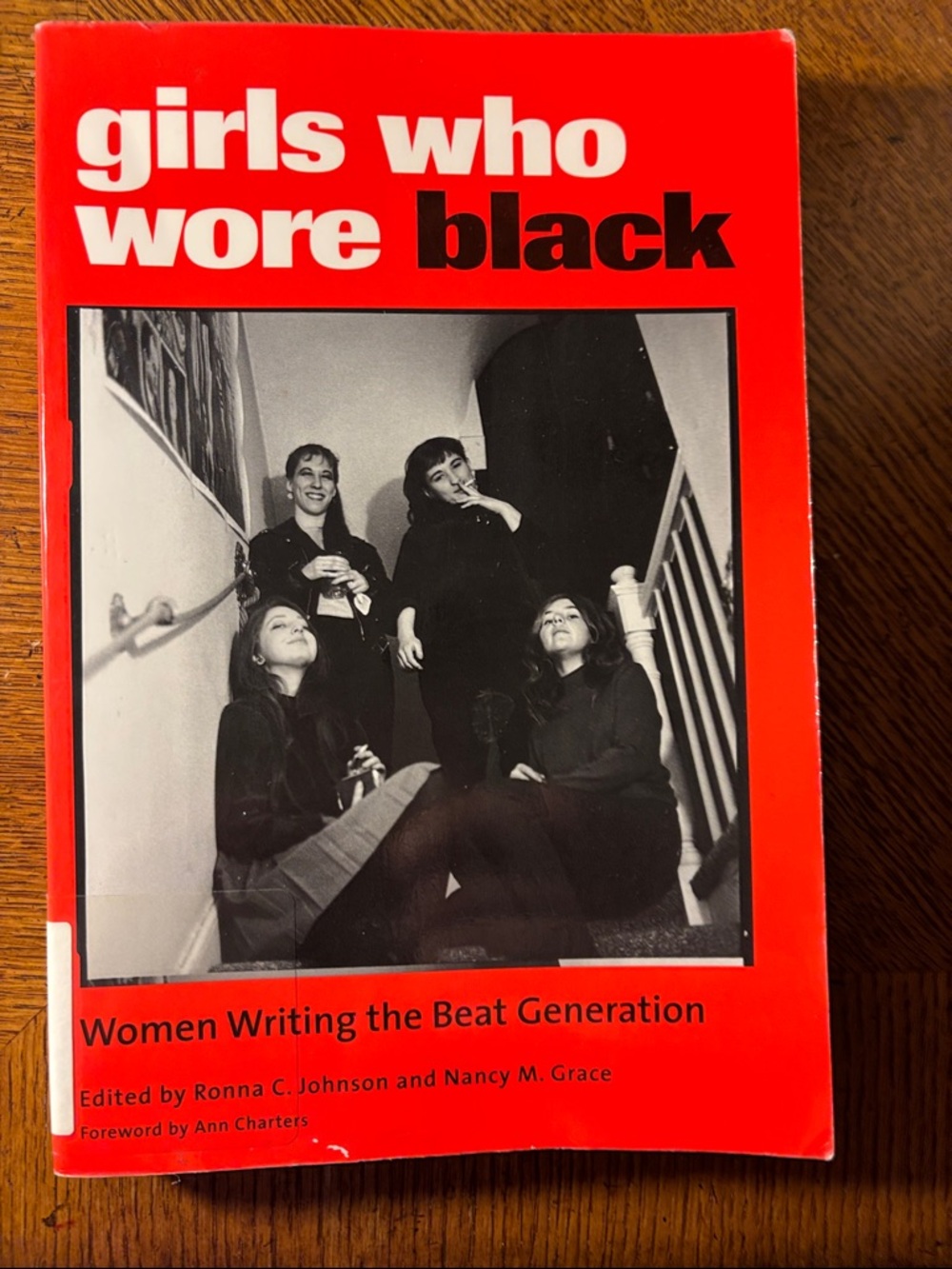 girls who wore black — Women Writing the Beat Generation (Red Cover)
